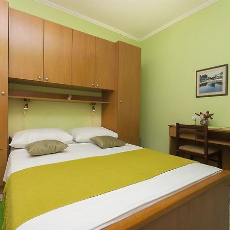Rooms Vlahovic Слано Экстерьер фото